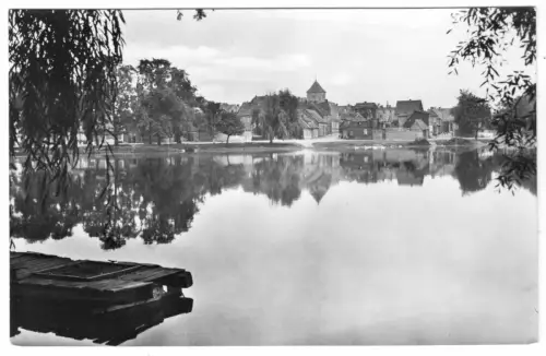 AK, Grevesmühlen Meckl., Blick über den See zur Stadt, 1965
