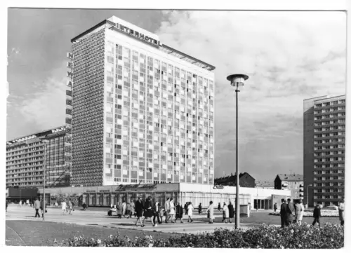 AK, Dresden, Partie mit Interhotel "Newa", 1971