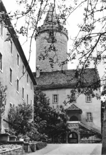 AK, Kahla Thür., Im Burghof der Leuchtenburg, 1986