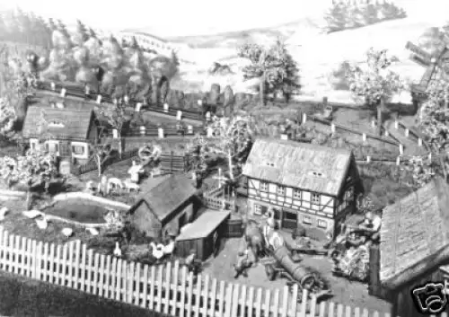 AK, Olberhau Erzgeb., Haus der Heimat, Modelle 5, 1977