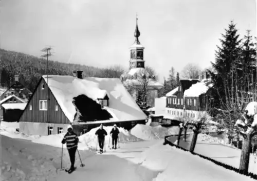 AK, Carlsfeld Kr. Aue, Straßenpartie, Winter, 1980