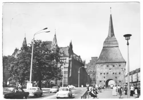 AK, Rostock, Partie am Steintor, belebt, 1979