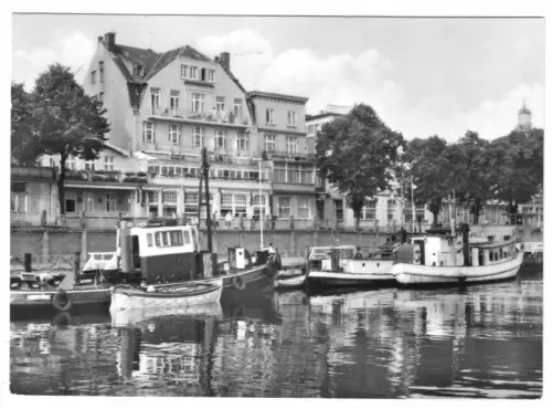 AK, Rostock Warnemünde, Alter Strom und HO-Hotel u. Restaurant "Atlantic", 1974