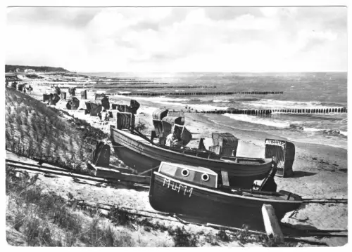 AK, Seeheilbad Graal-Müritz, Strand mit Fischerbooten und Schleppanlage, 1964