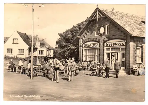 AK, Seeheilbad Graal-Müritz, Milchbar Seestern, belebt, Version 2, 1966