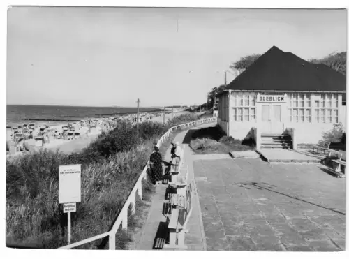 AK, Seeheilbad Graal-Müritz, Strand mit Gaststätte Seeblick, um 1970