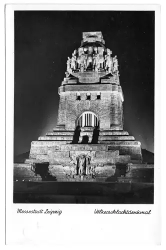 AK, Leipzig, Völkerschlachtdenkmal, Nachtansicht, 1953