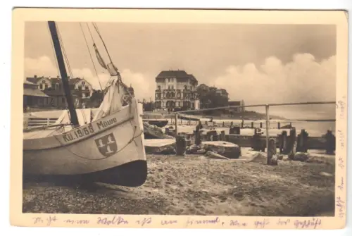 AK, Ostseebad Kühlungsborn, Strandpartie mit Fischerboot, 1955