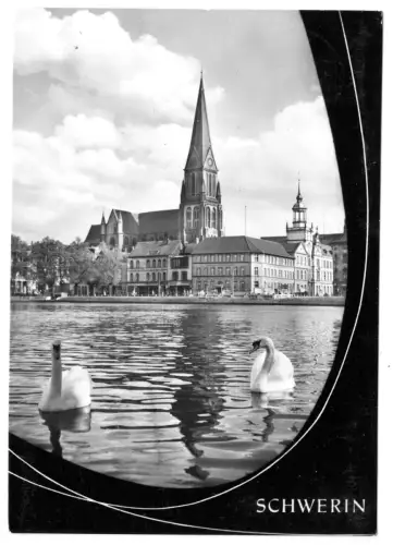 AK,  Schwerin, Blick über den Pfaffenteich zum Dom, gestaltet, 1966