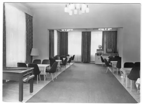 AK, Lanz Kr. Ludwigslust, OT Gadow, FDGB-Heim "Alfred Schulze", Klubraum, 1974