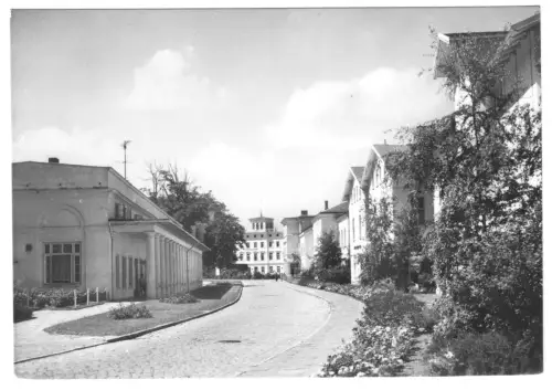 AK, Bad Doberan, OT Heiligendamm, Straßenpartie mit Villen, 1968