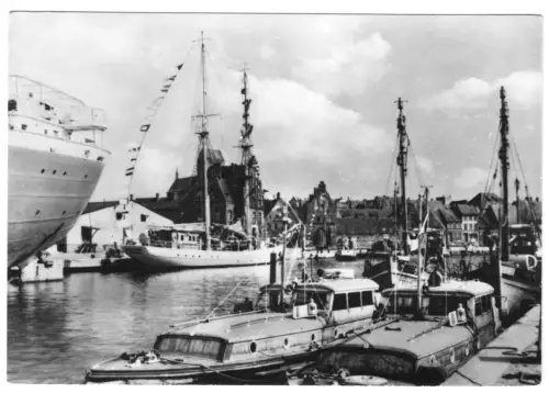 AK, Wismar, Partie im Hafen, 1970