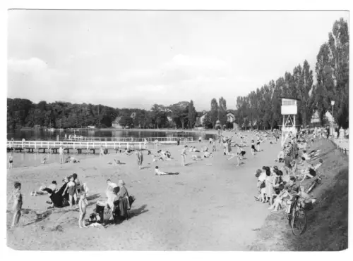 AK,  Schwerin Zippendorf, Badestelle Zippendorfer Bucht, belebt, 1963