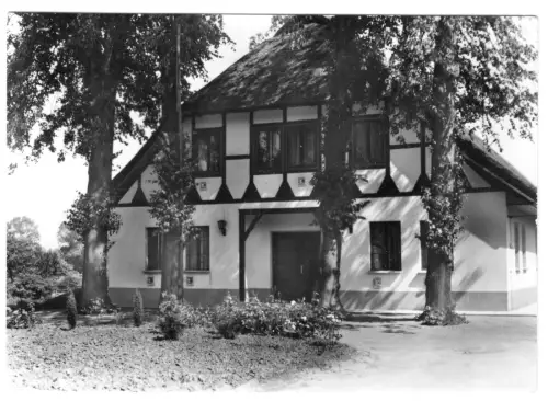 AK, Klütz Kr. Grevesmühlen, Ferienheim DEFA Kopierwerke Berlin, 1975