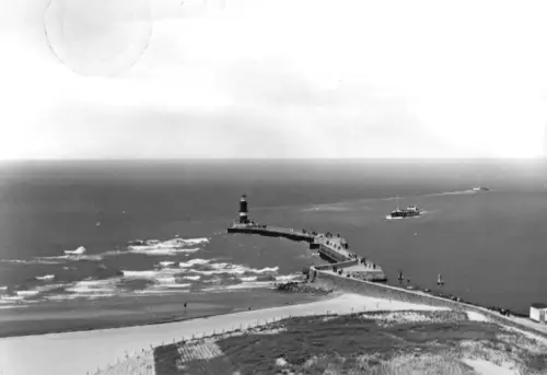 AK, Rostock Warnemünde, Partie an der Mole, 1972