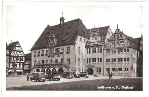 AK, Heilbronn a. N., Rathaus, zeitgen. Pkw, um 1938