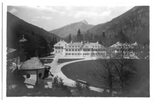 AK, Wildbad Kreuth, Kurhotel und Kurhaus V.1, um 1930