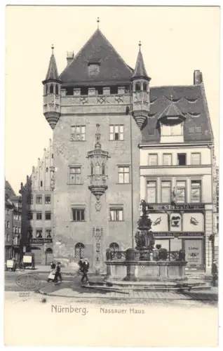 AK, Nürnberg, Straßenpartie mit Nassauer Haus, um 1905