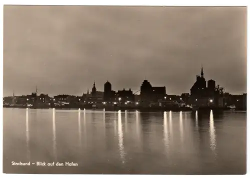 AK, Stralsund, abendlicher Blick auf den Hafen, 1968