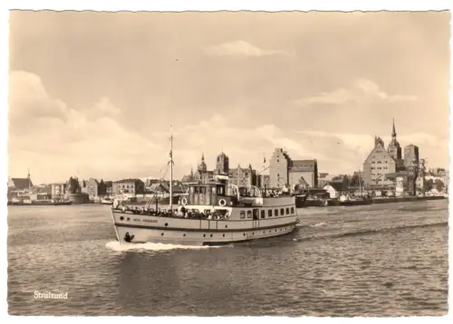 AK, Stralsund, Hafen, Hafenpanorama, MS "Insel Hiddensee", 1963