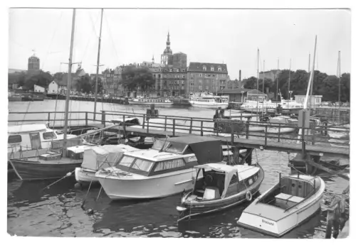 AK, Stralsund, Hafenpartie, Stege, Sportboote, 1979