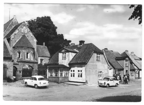 AK, Altenkirchen Rügen, Marktplatz belebt, Pkw, 1968