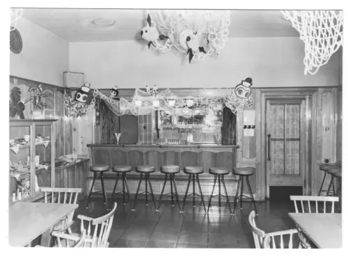 AK, Lauterbach Rügen, Erholungsheim "Haus Goor", Bar, 1973
