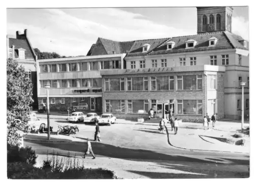 AK, Bergen Rügen, Karl-Marx-Platz, HOG "Ratskeller", Vers. 2, 1970