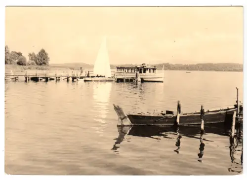 AK, Plau Meckl., Kr. Lübz, Anlegestelle Seelust mit Dampfer, 1970