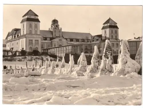 AK, Ostseebad Binz Rügen, Wintermotiv, Eisschollen und Kurhaus, 1975