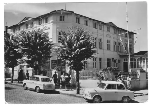 AK, Ostseebad Göhren Rügen, FDGB-Heim "Strandeck", PKW, Version 2, 1965
