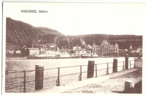 AK, Bregenz, Vorarlberg, Partie im Hafen mit Dampfern, 1924