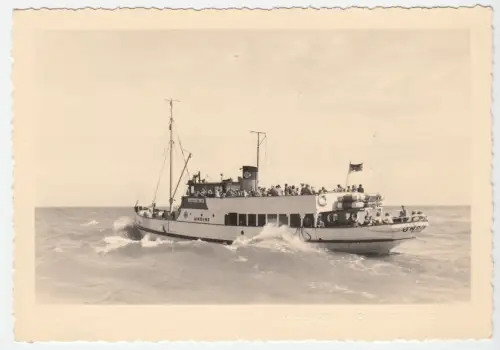 AK, Rostock Warnemünde, Seefahrgastschiffe MS "Undine" auf See, um 1962