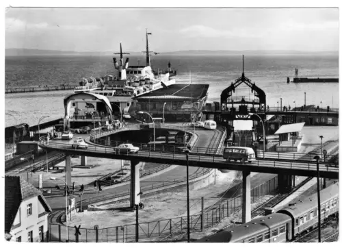 AK, Sassnitz Rügen, Saßnitz, Fährbahnhof mit Eisenbahnfährschiff "Skane", 1971