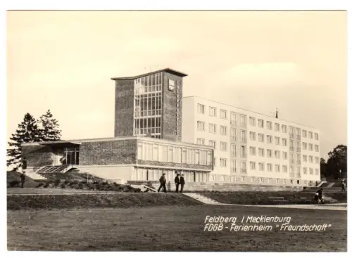 AK, Feldberg Meckl., FDGB-Ferienheim "Freundschaft", Gesamtansicht, 1969