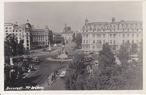 Ansichtskarte Bukarest / Bucuresti Piata Bratianu Boulevard Straßenbahn Foto ca. 1930