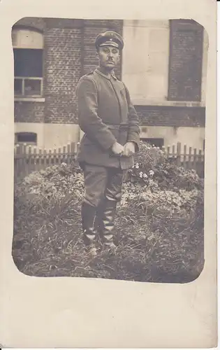 Orig. Foto Porträt Soldat Garten Brille Erster Weltkrieg