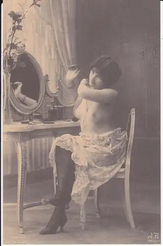Ansichtskarte Frau Halbakt Boudoir Vintage Erotik