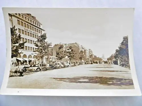 Alte Postkarte/ Fotopostkarte von Berlin- Unter den Linden