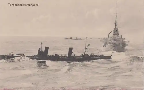 Ansichtskarte Torpedoboot-Manöver Kriegsschiff U-Boot WKI