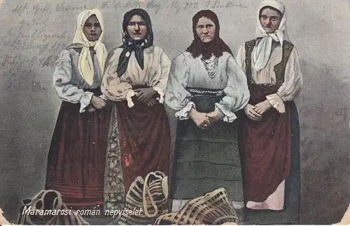 Ansichtskarte Maramuresch / Máramaros Volkstrachten Frauen Volkstypen / Feldpost 1916