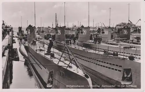 Ansichtskarte Wilhelmshaven Schleuse U-Boot-Flotille Saltzwedel Kriegsmarine Foto ca. 1940