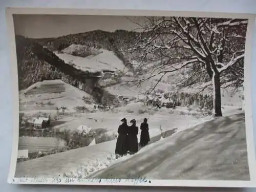 [Echtfotokarte schwarz/weiß] Oberglottertal - Schwarzwald
Blick auf  das verschneite Glotterbad
Kurhaus und Sanatorium Glotterbad. 