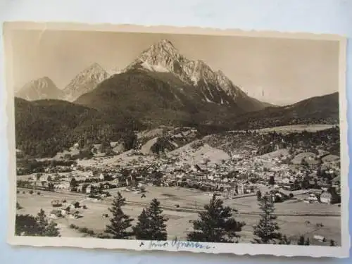 [Echtfotokarte schwarz/weiß] Mittenwald - Wettersteingebirge. 