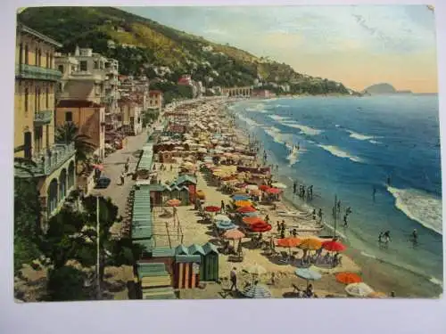 [Echtfotokarte farbig] Alassio  - Rivieera del Fiori 
Spiaggia el isola. 