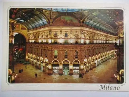 [Echtfotokarte farbig] Milano -
Galeria Vittorio Emanuele - Notturno. 