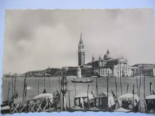 [Echtfotokarte schwarz/weiß] Venezia - Isola S. Giorgio. 