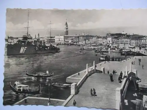 [Echtfotokarte schwarz/weiß] Venezia - Ponte del Arsenale  e Riva Schiavoni. 