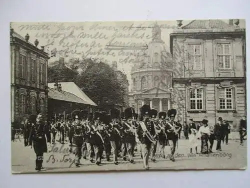 [Lithographie] Köbdenhavn
Vagtparaden  paa Amalienborg. 