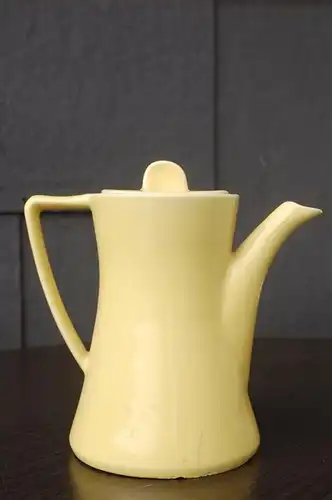 Vintage 1950ies gelbe Kaffeekanne mit WAKU Boden